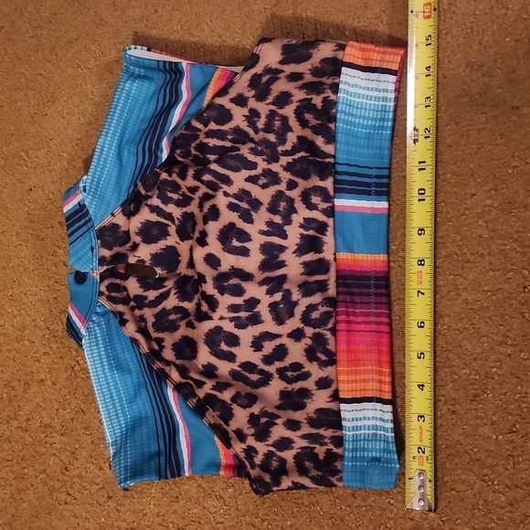 Crazy Train Clothing - Women's Medium Short Crop Top - Cheetah and Western Print - Picture 5 of 6